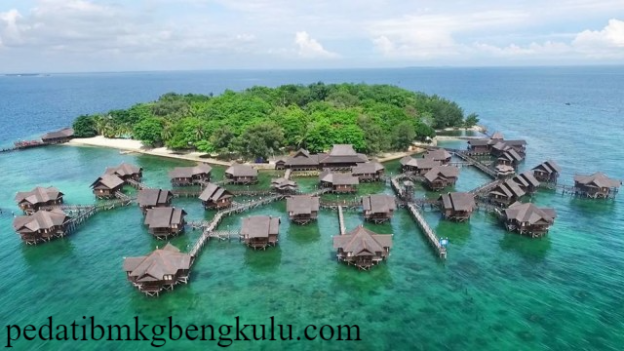 Pulau Pramuka Spot Wisata Liburan Menarik